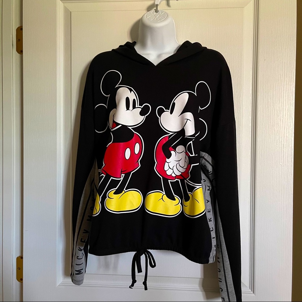 Disney Mickey & Minnie Hoodie.